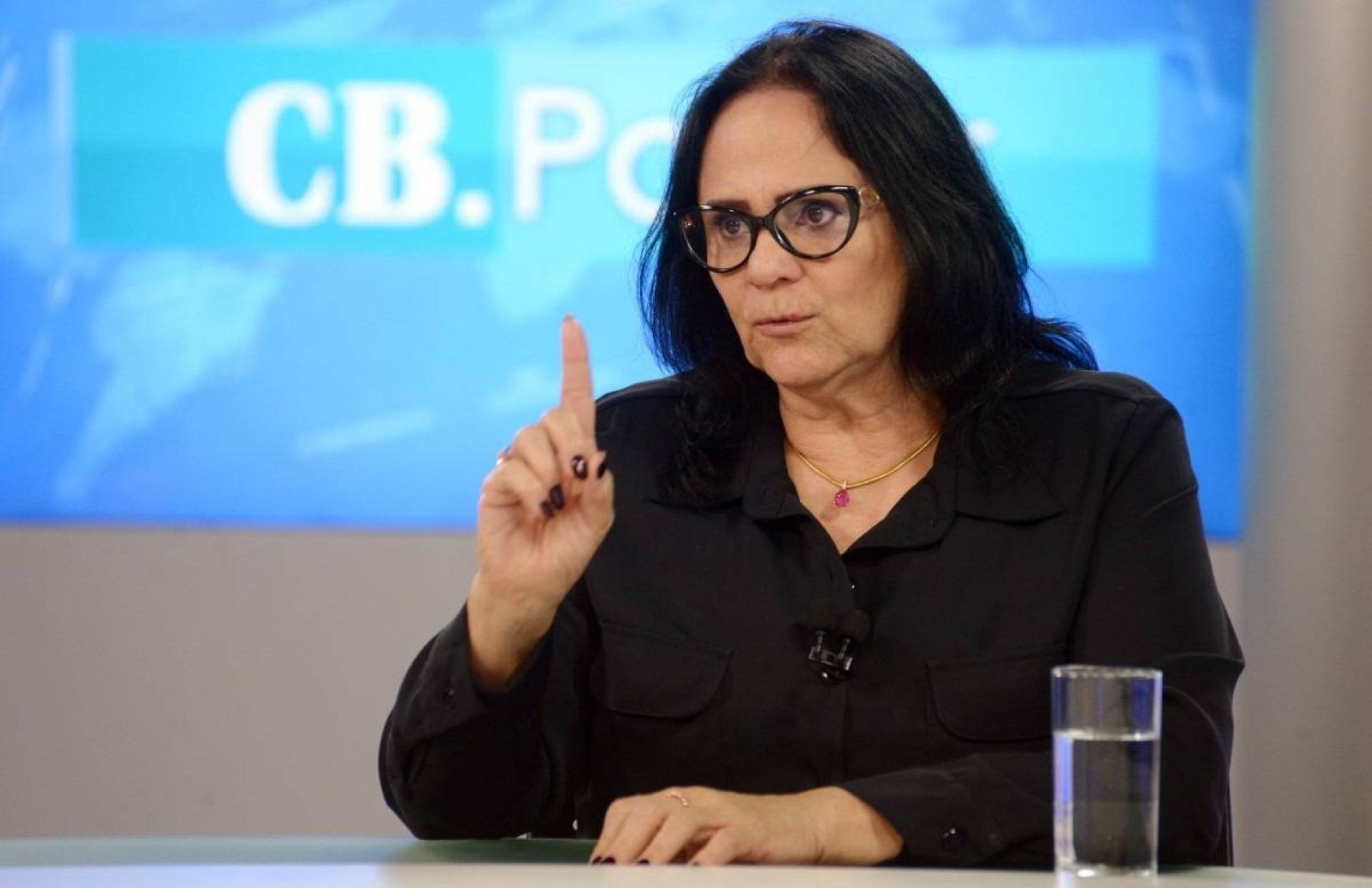 01/07/2024 Credito: Ed Alves/CB/DA.Press. Cidades.  CB Poder recebe a Senadora Damares Alves. 