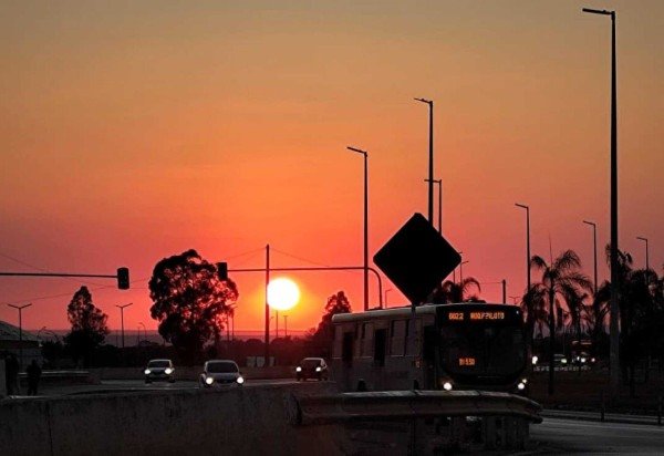 Ed Alves/CB/DA Press