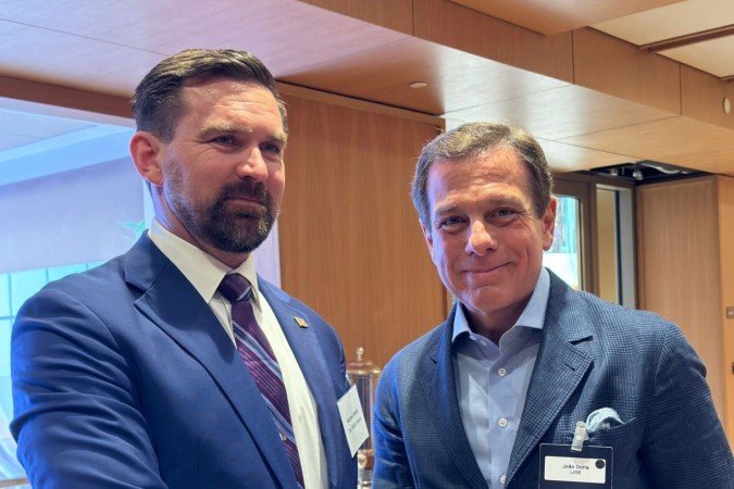 A reunião dos empresários brasileiros com o representante da Casa Branca, Michael Jensen, foi organizado pelo grupo Lide, criado por João Doria - (crédito: Denise Rothenburg/CB/D.A. Press) A reunião dos empresários brasileiros com o representante da Casa Branca, Michael Jensen, foi organizado pelo grupo Lide, criado por João Doria - (crédito: Denise Rothenburg/CB/D.A. Press)