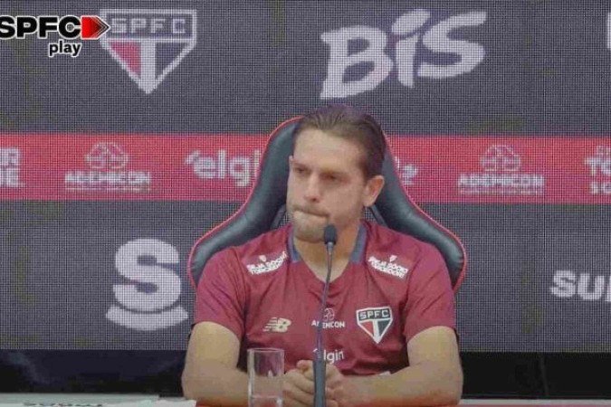 Rafael Tolói é apresentado no São Paulo - (crédito: Foto: Reprodução) Rafael Tolói é apresentado no São Paulo - (crédito: Foto: Reprodução)