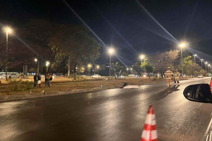 Homem morre atropelado em frente à Rodoviária Interestadual