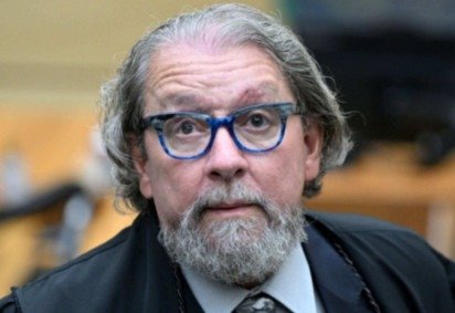 Sem muitos detalhes, o escritório de Kakay informou que não continuará atuando no caso  -  (crédito: Platobr Politica) -Sem muitos detalhes, o escritório de Kakay informou que não continuará atuando no caso  -  (crédito: Platobr Politica)