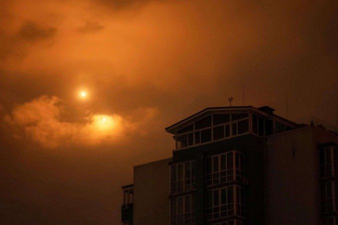 Polônia abate drones da Rússia após 'violação sem precedentes do espaço aéreo' -  (crédito: BBC Geral)