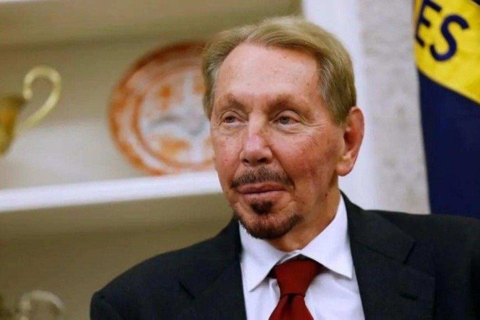 Elon Musk detinha a posição de mais rico do mundo há quase um ano, mas foi superado por Larry Ellison - (crédito: EPA) Elon Musk detinha a posição de mais rico do mundo há quase um ano, mas foi superado por Larry Ellison - (crédito: EPA)