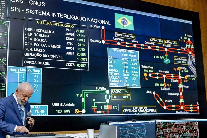 Lula apertou o botão para ligar a Linha de Transmissão Manaus-Boa Vista, o Linhão de Tucuruí -  (crédito:  Ricardo Stuckert / PR)
