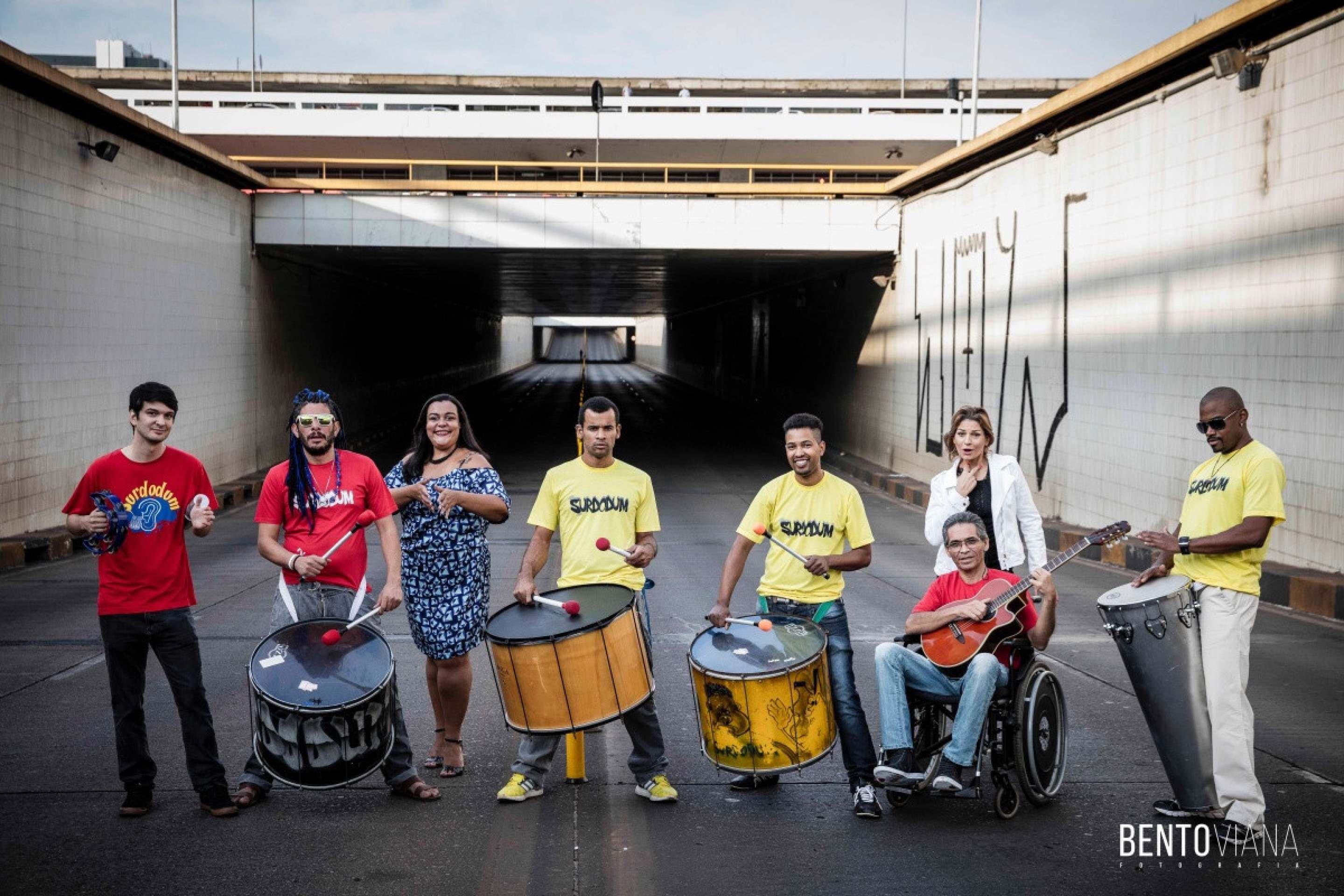 Surdodum celebra 30 anos com show inclusivo no Rolê Cultural Educativo CCBB