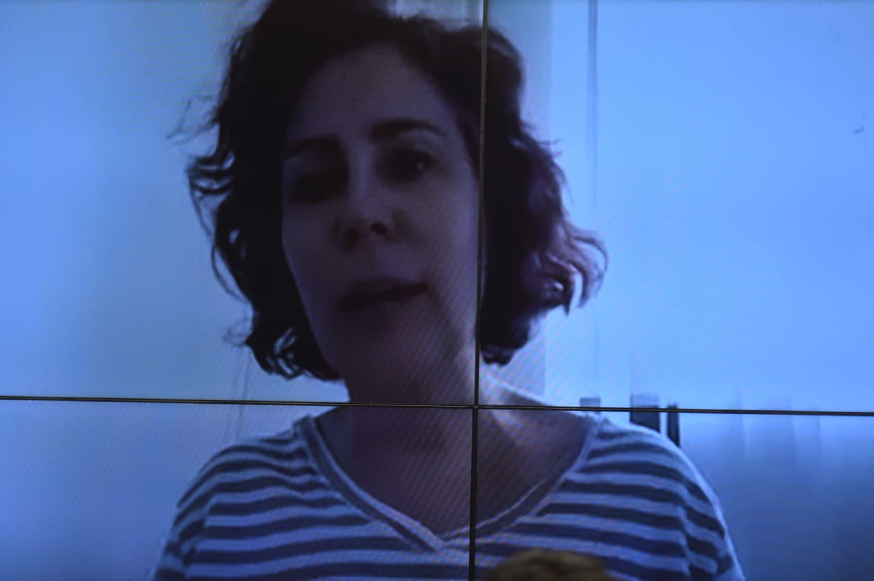 Senadores chegam a Roma para visitar Carla Zambelli na prisão