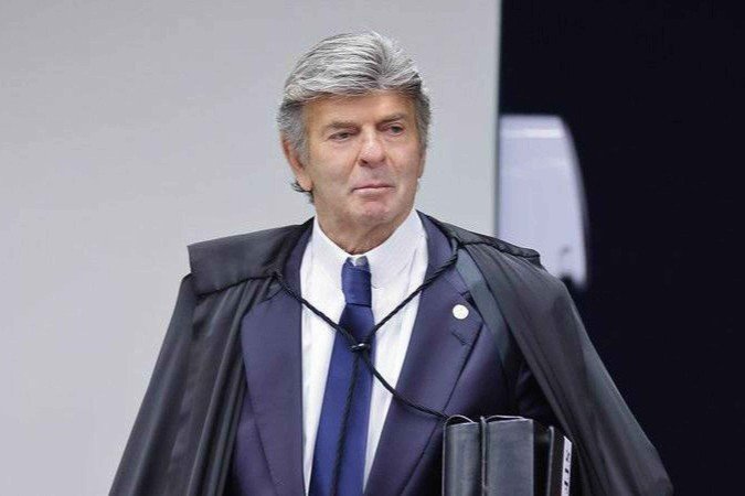 Alexandre de Moraes foi o primeiro a dar seu voto no julgamento de Bolsonaro e votou pela condenação do ex-presidente e demais réus - (crédito: BBC) Alexandre de Moraes foi o primeiro a dar seu voto no julgamento de Bolsonaro e votou pela condenação do ex-presidente e demais réus - (crédito: BBC)