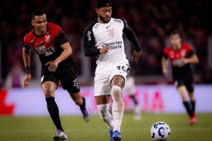 Memphis Depay completou um ano com a camisa do Corinthians -  (crédito: Foto: Rodrigo Coca/Agência Corinthians)