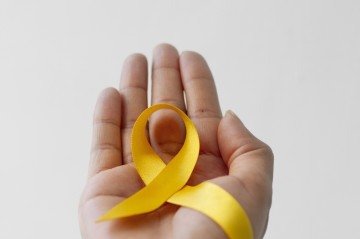 Setembro Amarelo &eacute; a campanha nacional contra o suic&iacute;dio -  (crédito: Reprodu&ccedil;&atilde;o/Freepik)