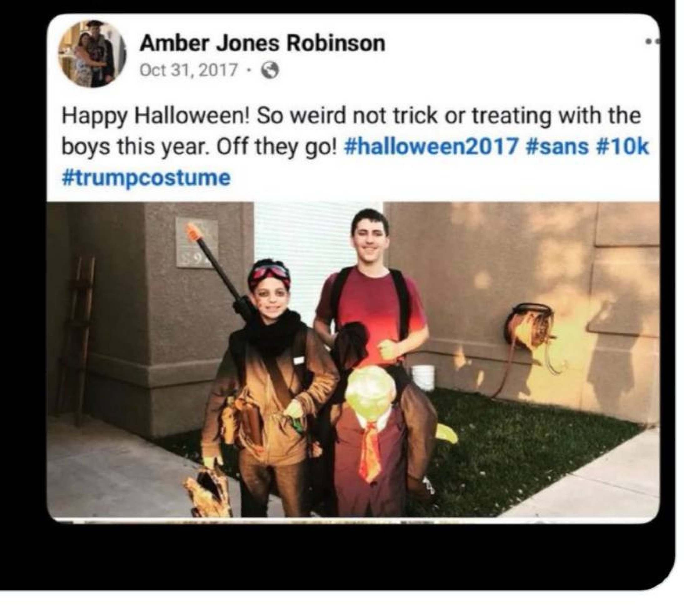 Mãe de Tyler faz publicação do filho com fantasia de Donald Trump