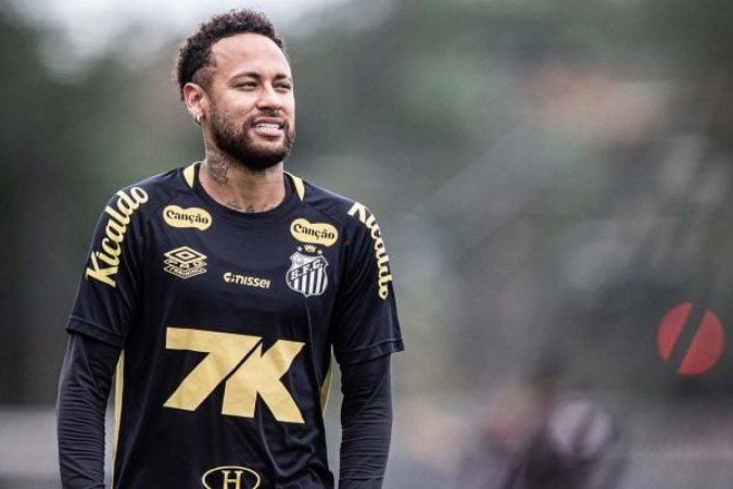Neymar já se relacionou com Gabily, mas atualmente conservam relação de amizade   -  (crédito: Foto: Instagram / Gabily)