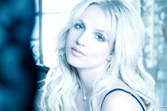 Britney Spears sai em defesa de Justin Bieber -  (crédito: TMJBrazil)