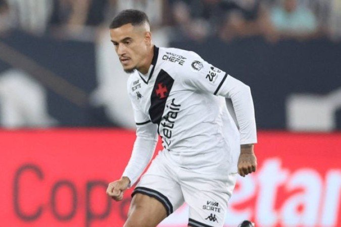 COUTINHO - Cobrança de falta estupenda no lance que originou o primeiro gol do jogo. Neto falhou ao não jogar para escanteio bola que foi no ângulo. Na etapa final, perdeu duas boas chances para o Vasco. NOTA 7,0. Foto:  Vitor Silva/Botafogo