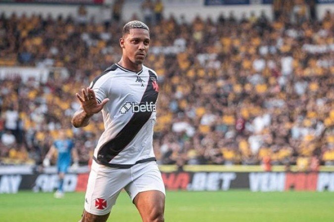 DAVID - Entrou bem, dando gás ao ataque do Vasco. Não à toa, time melhorou após sua entrada. NOTA 7,0. Foto: Leandro Amorim/Vasco