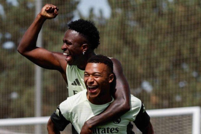 Vini Jr e Mbappé durante treinamento do Real Madrid - (crédito: Foto: Divulgação) Vini Jr e Mbappé durante treinamento do Real Madrid - (crédito: Foto: Divulgação)