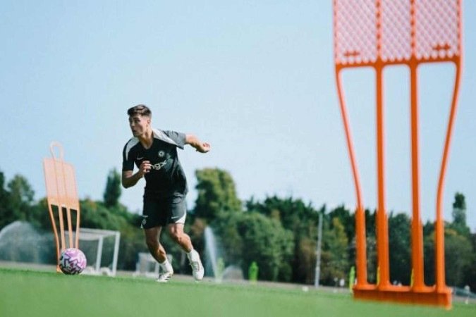 Jogadores do Chelsea durante treinamento da equipe - (crédito: Foto: Divulgação) Jogadores do Chelsea durante treinamento da equipe - (crédito: Foto: Divulgação)