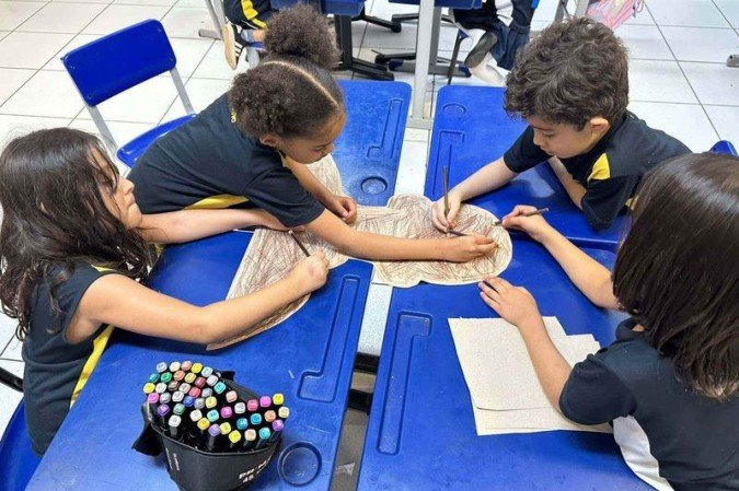 Alunos da instituição Objetivo -  (crédito: Divulgação / Objetivo)