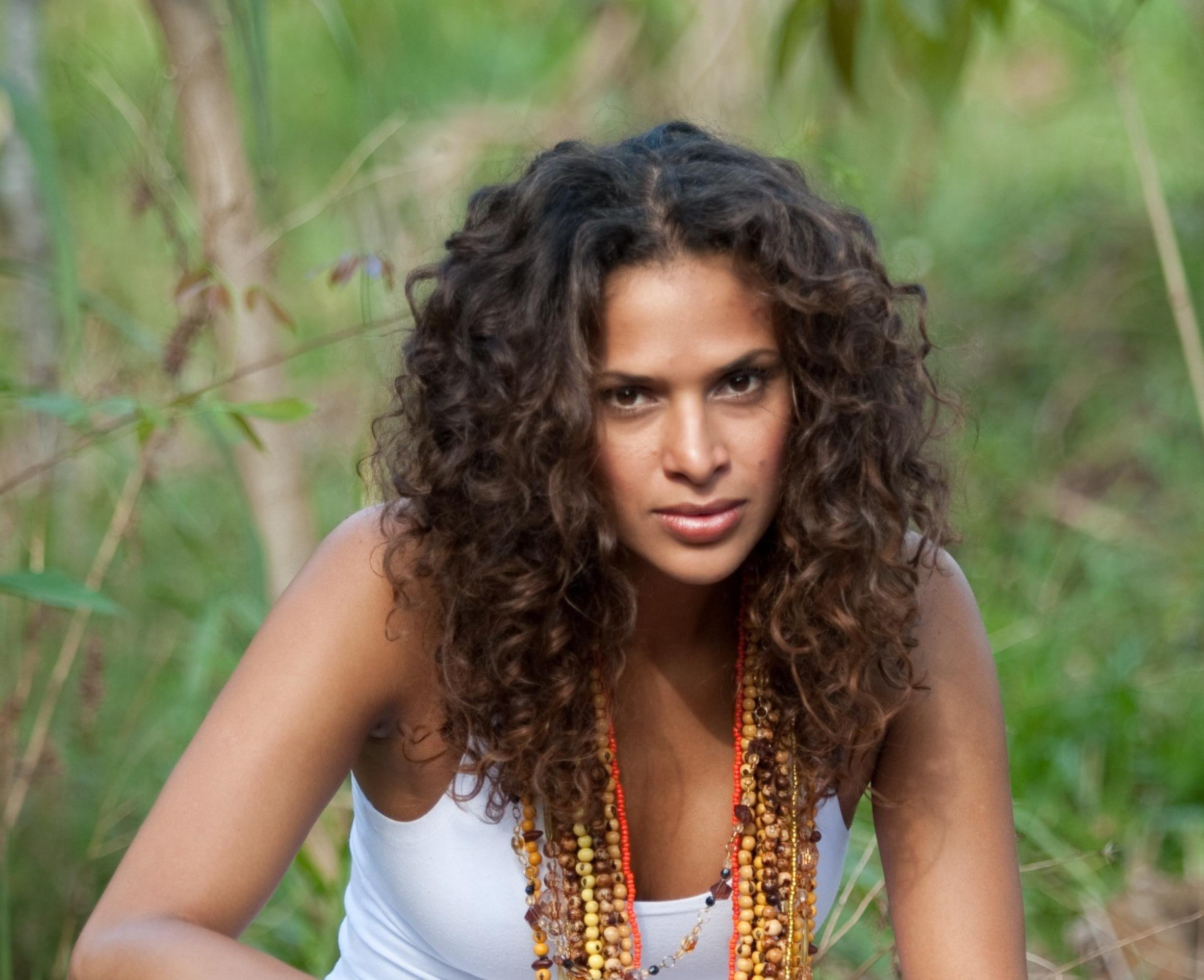 Renata Jambeiro apresenta o show Damas do Samba neste sábado (13/9)