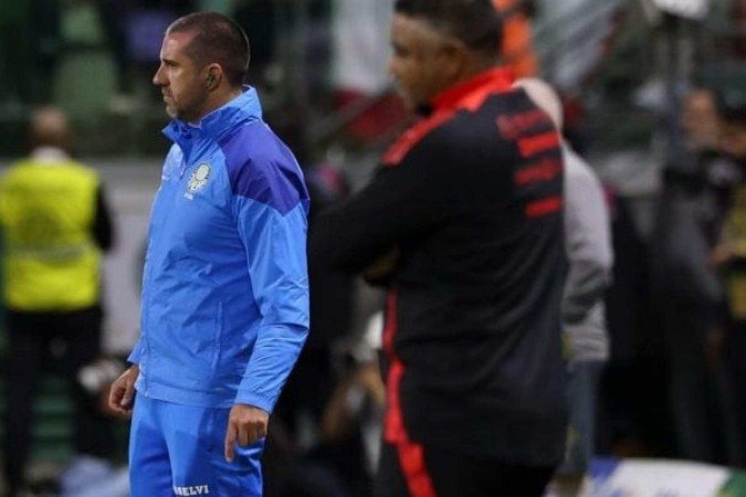 João Martins defende Abel e reformulação no Palmeiras - (crédito: Foto: Cesar Greco/Palmeiras) João Martins defende Abel e reformulação no Palmeiras - (crédito: Foto: Cesar Greco/Palmeiras)