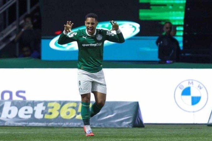 Vitor Roque celebrou bastante hat-trick marcado pelo Palmeiras - (crédito: Foto: Cesar Greco/Palmeiras) Vitor Roque celebrou bastante hat-trick marcado pelo Palmeiras - (crédito: Foto: Cesar Greco/Palmeiras)