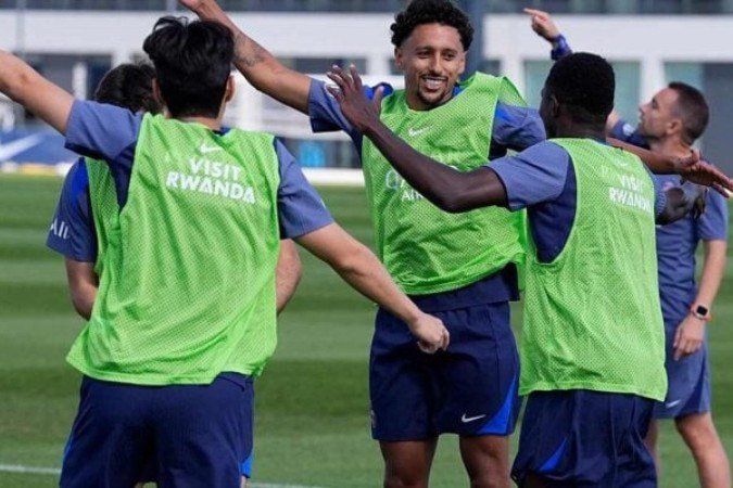 Paris Saint-Germain se prepara para duelo importante pelo Campeonato Francês - (crédito: Foto: Divulgação/PSG) Paris Saint-Germain se prepara para duelo importante pelo Campeonato Francês - (crédito: Foto: Divulgação/PSG)