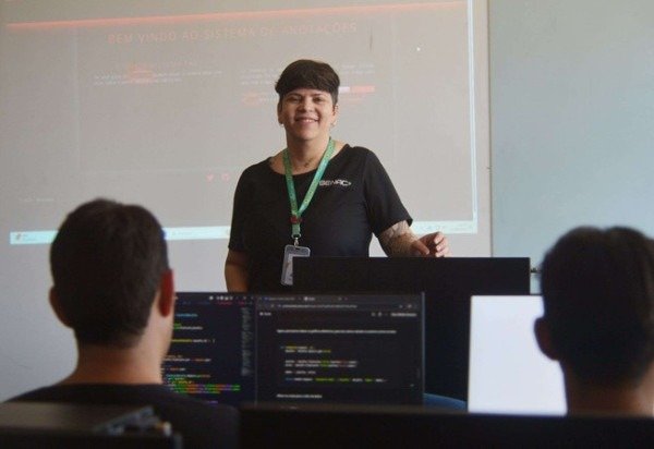 Ed Alves/CB/D.A Press