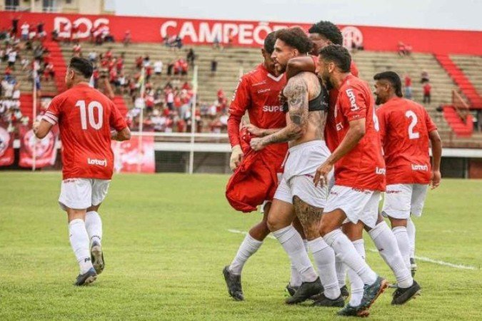 Mecão comemora a vitória no primeiro jogo da final - (crédito: Foto: Reprodução X) Mecão comemora a vitória no primeiro jogo da final - (crédito: Foto: Reprodução X)