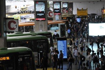  15/09/2025. Crédito: Minervino Júnior/CB/D.A Press. Brasil.  Brasilia - DF. Estação de monitoramento e qualidade do ar de Brasília. Rodoviária próximo ao Marco Zero. -  (crédito: Minervino Júnior/CB/D.A.Press)