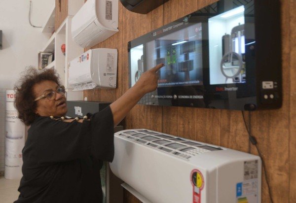 Ed Alves CB/DA Press