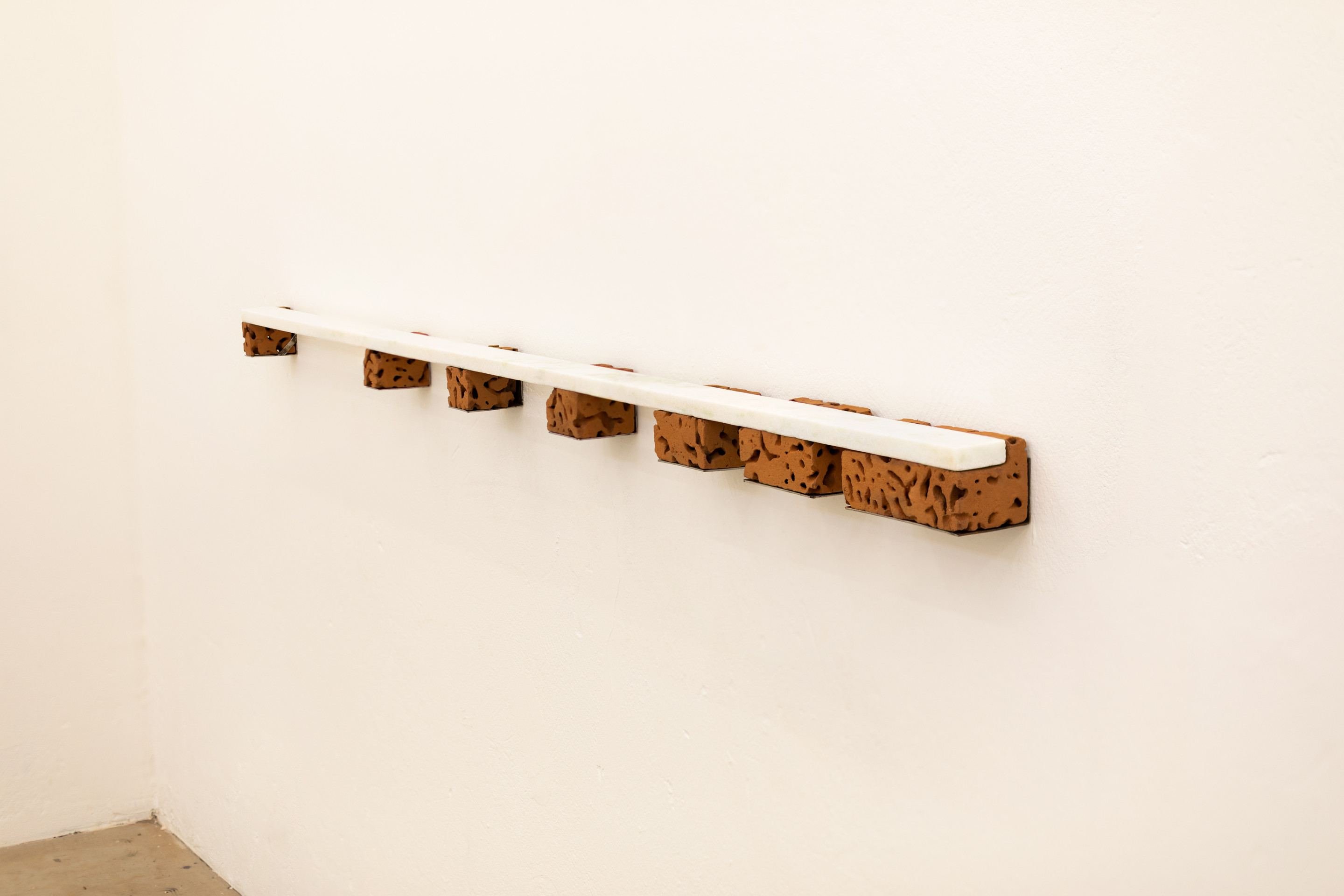 João Angelini faz encerramento de um ciclo em exposição na Pé Vermelho