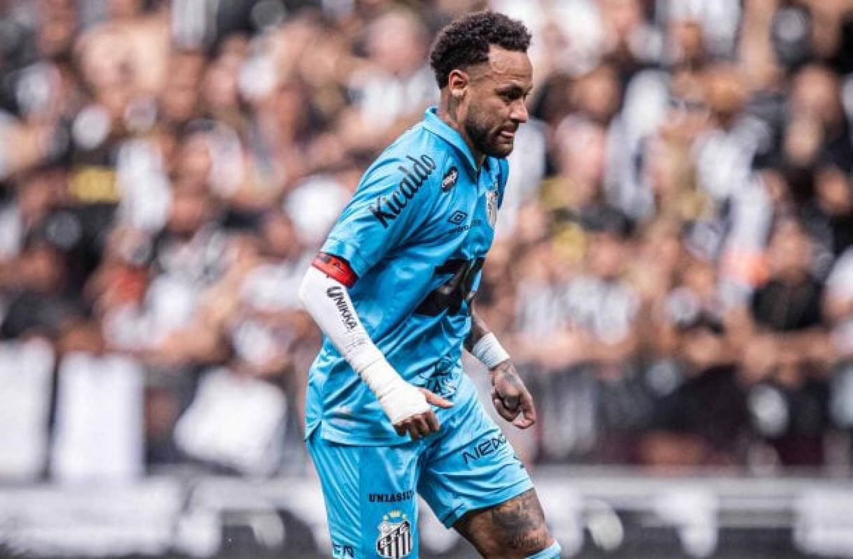 Comentaristas defendem Neymar em atuação na Arena MRV: “Culpa do sintético”