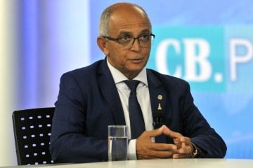 Troca na lideran&ccedil;a vem uma semana depois da troca de farpas entre Ibaneis Rocha e Celina Le&atilde;o -  (crédito:  Marcelo Ferreira/CB/D.A Press)