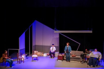 A baleia
Com José de Abreu,  Luisa Thiré, Gabriela Freire e Eduardo Speroni. Direção: Luís Artur Nunes. Hoje e amanhã, às 20h, e domingo, às 19h, no Teatro UNIP. Ingressos: de R$ 25 a R$ 200, no Sympla
