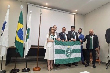 Bandeira do Gama ficará hasteada permanentemente na OAB-DF - (crédito: Darcianne Diogo) Bandeira do Gama ficará hasteada permanentemente na OAB-DF - (crédito: Darcianne Diogo)