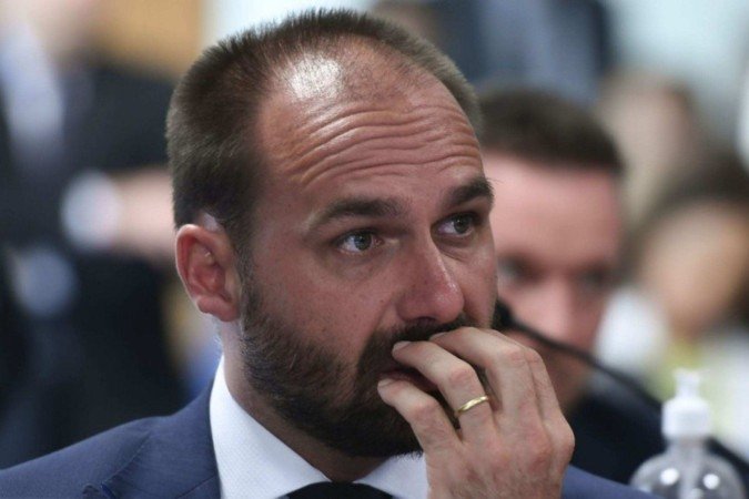 Eduardo negou ter cometido crime de coação e chamou a denúncia de 