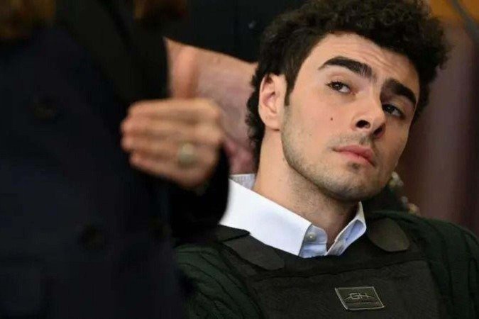 Juiz descarta terrorismo em caso Luigi Mangione, suspeito de matar CEO em NY -  (crédito: BBC Geral)