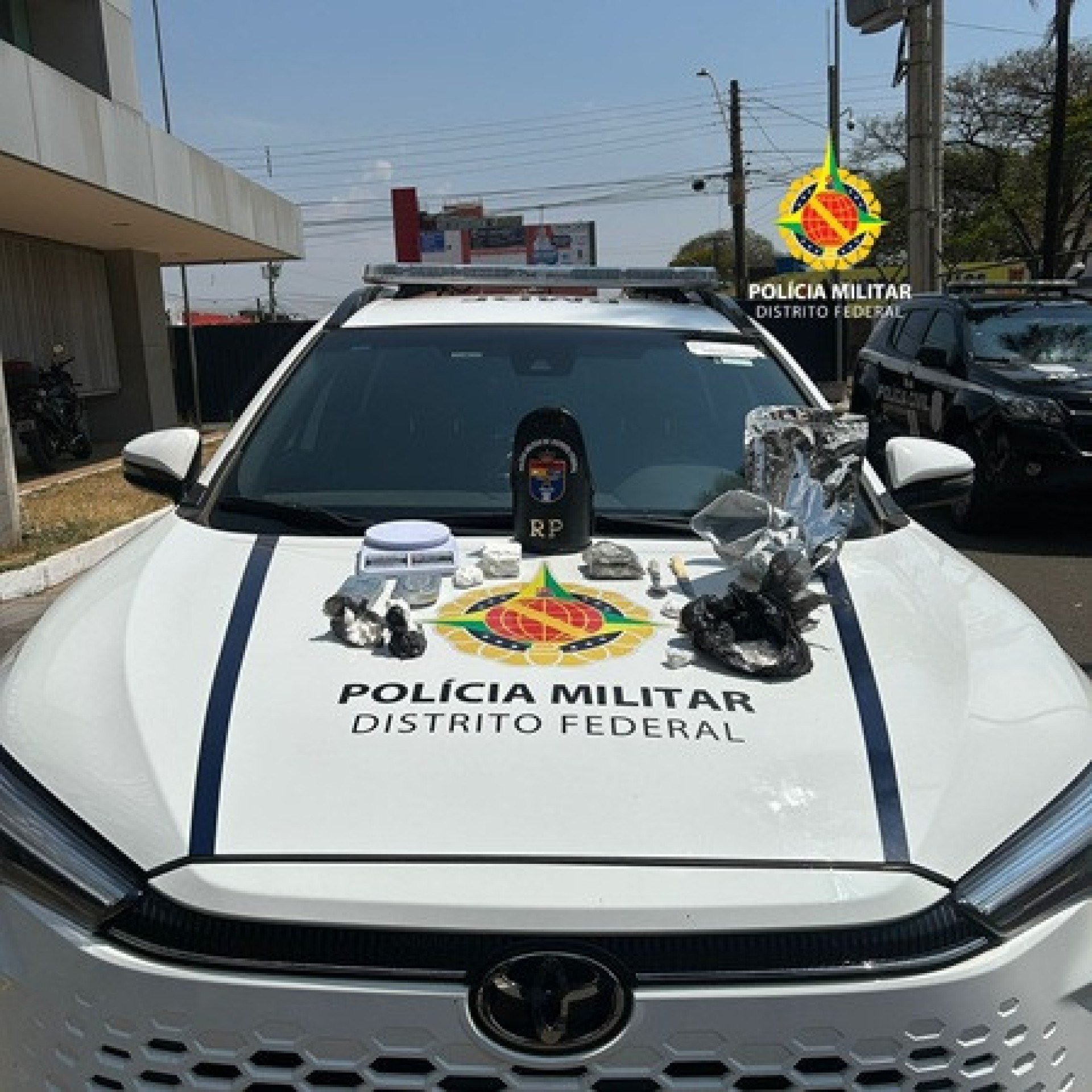 Funcionário terceirizado do SLU é preso por tráfico de drogas em Ceilândia