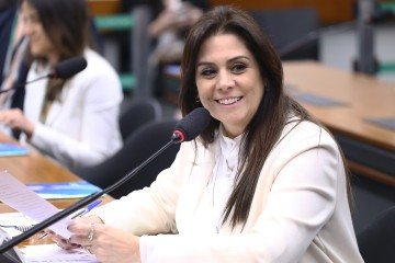 Deputada Simone Marquetto (PP-SP) surge como alternativa com potencial de diálogo com o eleitorado religioso - (crédito: Vinícius Loures/Câmara dos Deputados) Deputada Simone Marquetto (PP-SP) surge como alternativa com potencial de diálogo com o eleitorado religioso - (crédito: Vinícius Loures/Câmara dos Deputados)