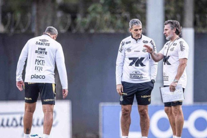 Vojvoda no treino do Santos - (crédito: - Fotos: Raul Baretta/ Santos FC.) Vojvoda no treino do Santos - (crédito: - Fotos: Raul Baretta/ Santos FC.)