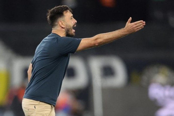 Ancelotti recordou de momentos de pressão que passou junto com o pai - (crédito: Foto: Vitor Silva/Botafogo) Ancelotti recordou de momentos de pressão que passou junto com o pai - (crédito: Foto: Vitor Silva/Botafogo)