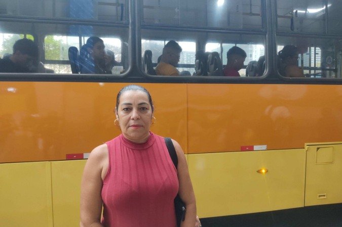 Jucicleide comenta que o preço cobrado não é refletido na qualidade dos ônibus