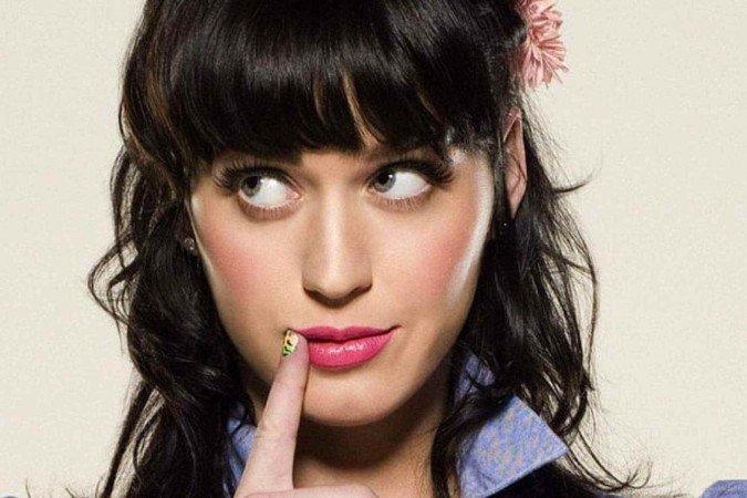 Katy Perry brilha nos palcos, mas enfrenta tempestade nas redes sociais -  (crédito: TMJBrazil)