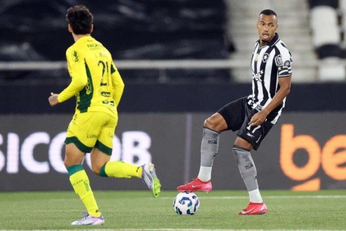 Marlon ressalta que time alvinegro precisa trazer a torcida para o seu lado - (crédito: Foto: Vitor Silva/Botafogo) Marlon ressalta que time alvinegro precisa trazer a torcida para o seu lado - (crédito: Foto: Vitor Silva/Botafogo)