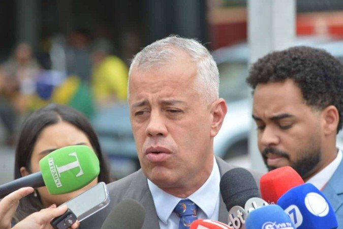 Visita frustrada de Evair ocorre num cenário de segurança reforçada no entorno do DF Star -  (crédito: Ed Alves/ CB)
