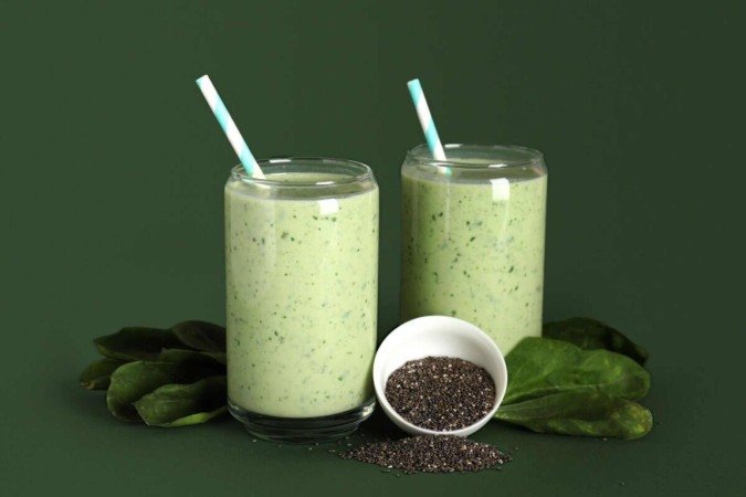 Vitamina de espinafre com chia (Imagem: Pixel-Shot | Shutterstock)  -  (crédito: EdiCase)