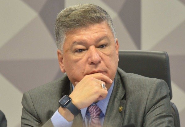  Ed Alves CB/DA Press