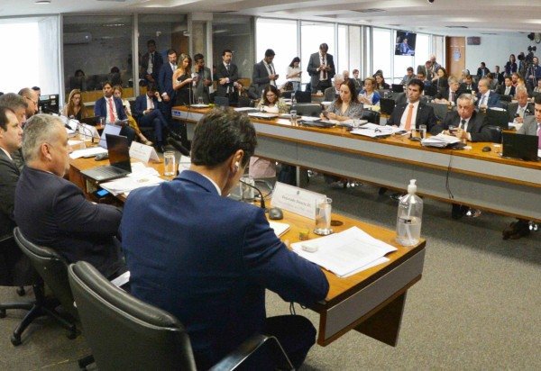 Ed Alves CB/DA Press