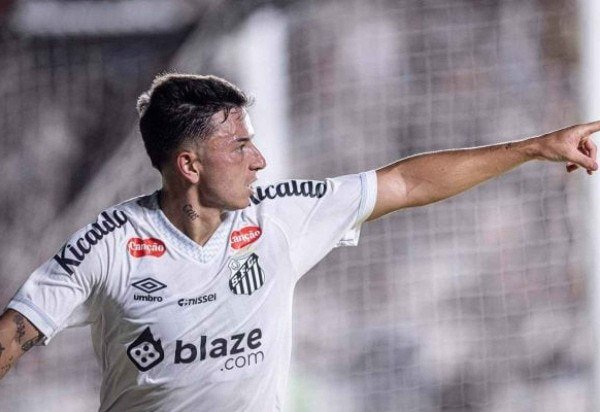 Foto: Raul Baretta / Santos