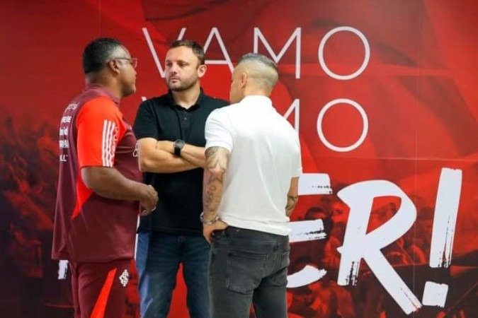 Roger Machado está pressionado no comando do Inter - (crédito: Foto: Ricardo Duarte/ Internacional) Roger Machado está pressionado no comando do Inter - (crédito: Foto: Ricardo Duarte/ Internacional)